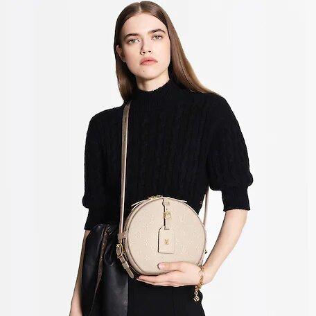Louis Vuitton BOITE CHAPEAU SOUPLE MM Cream