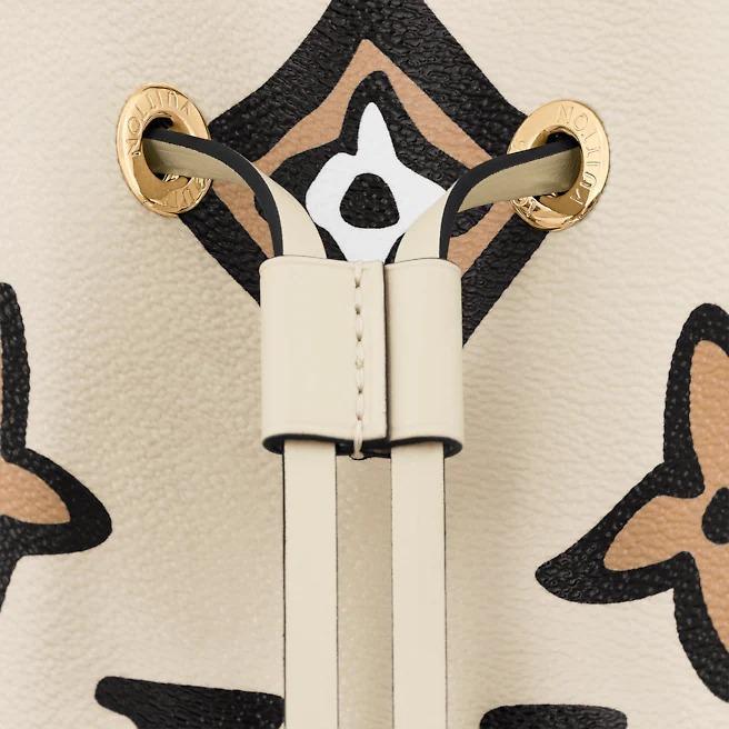 Louis Vuitton NÉONOÉ MM